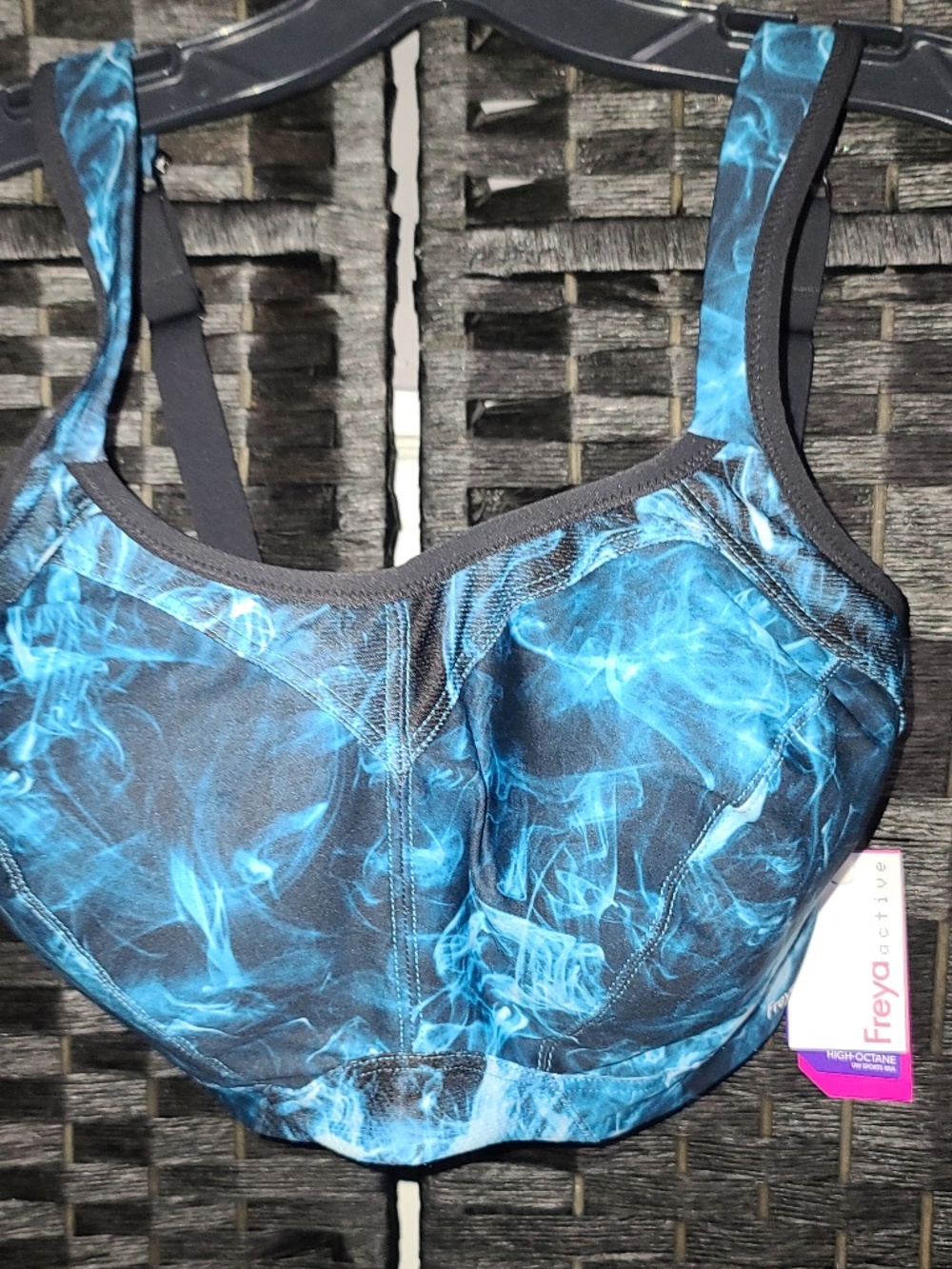 Freya Active High-Octane Underwire Sports Bra size 28 L NWT